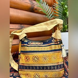 Woman’s shoulder Bag